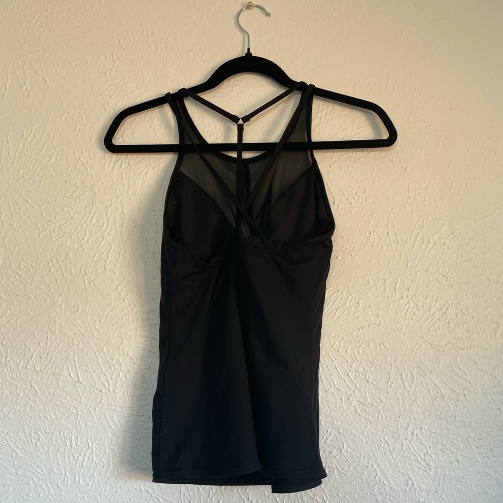 Alo Yoga Workout Tank w/ Bra 4